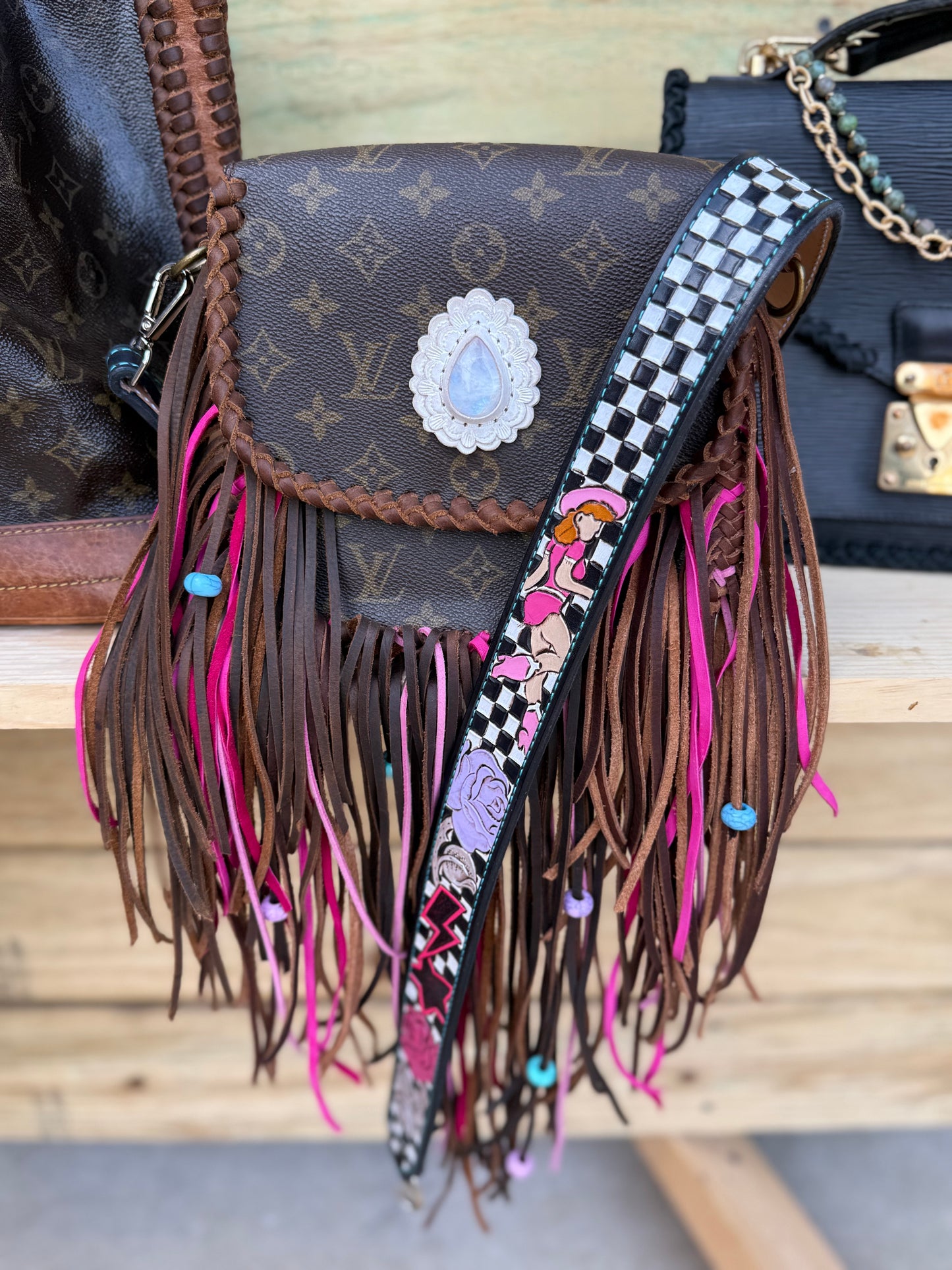 Journeyy MM | Hand tooled strap 🔥💕