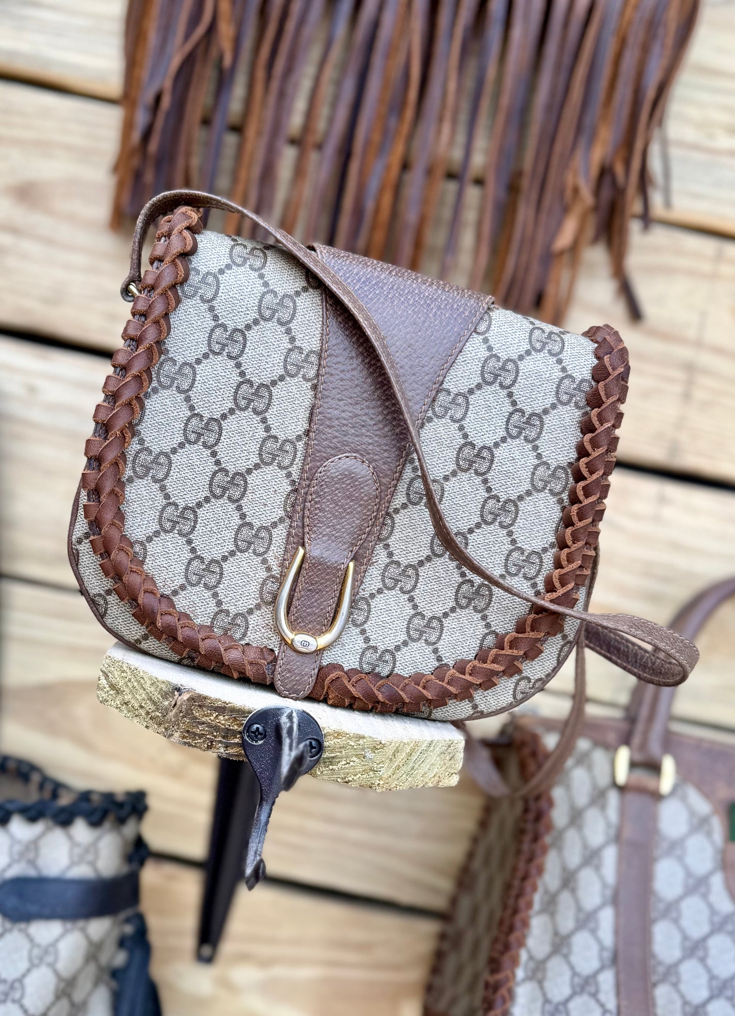 Gucci saddle crossbody š¤