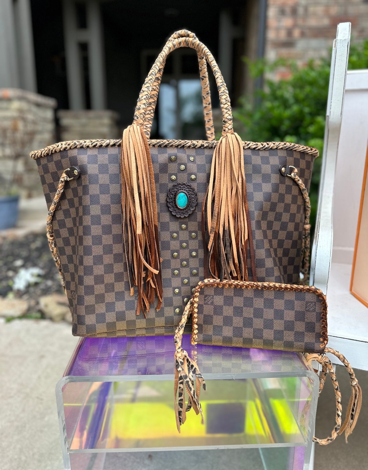 Dallas GM & Matching Zippy Wallet 🤎