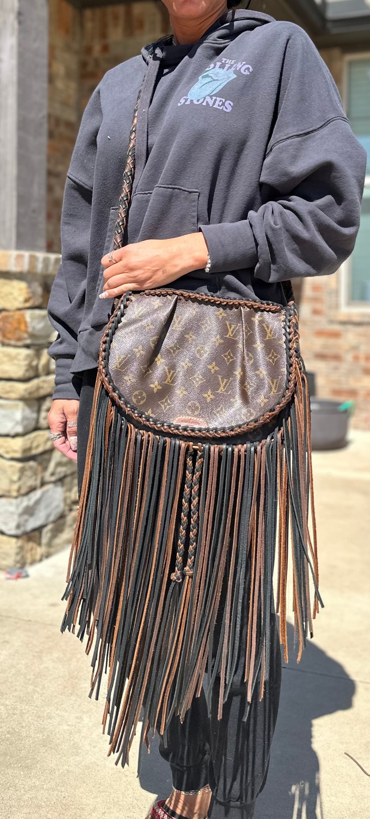 The Melli Crossbody 🖤