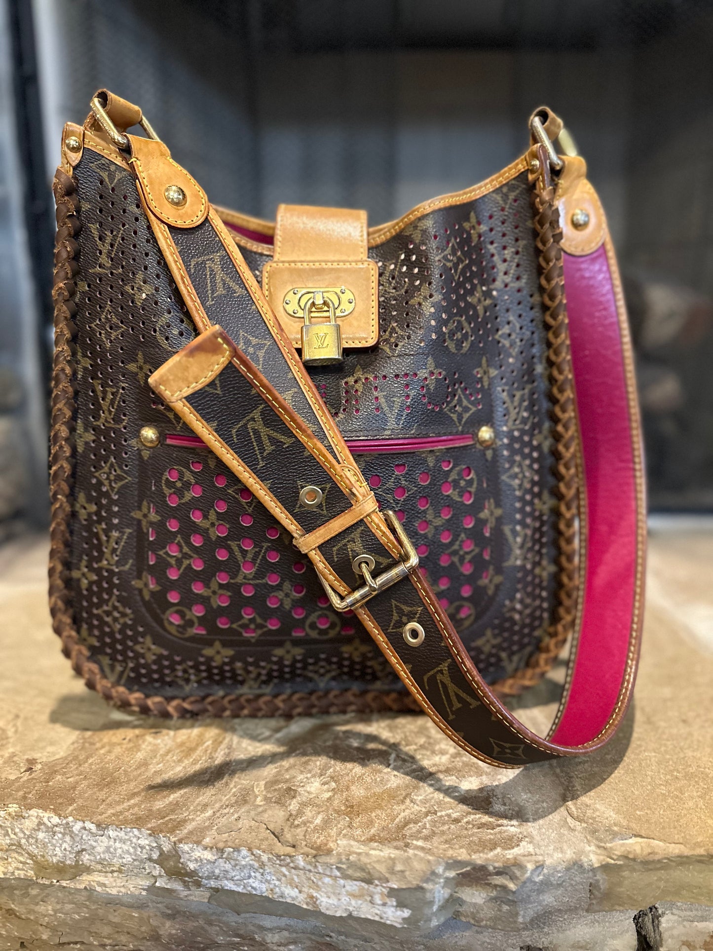 Pink Perforated Crossbody 💕