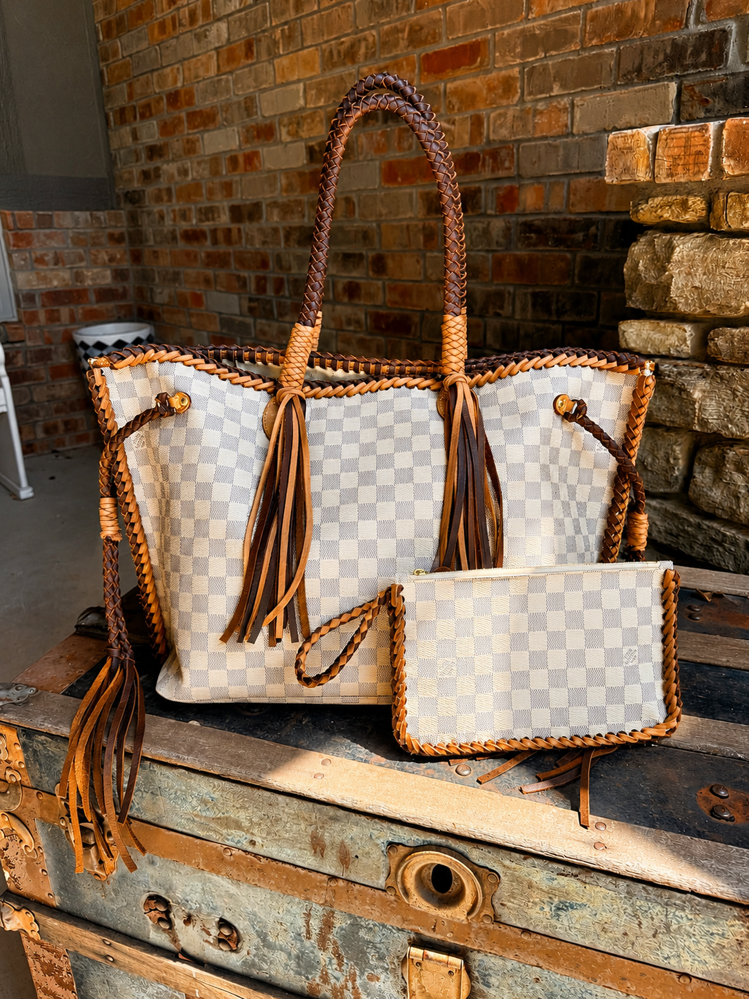 Desert Pearl Dallas GM & Pouch š¤