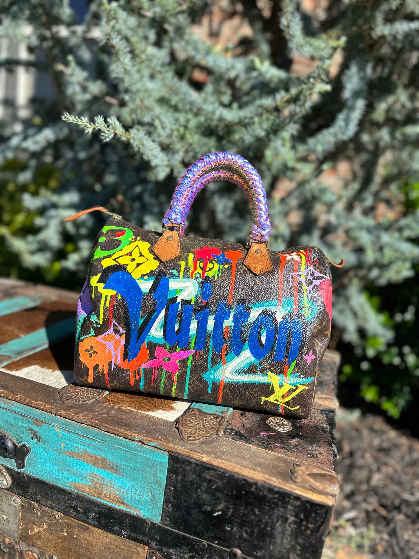 Custom painted Boston 30 Bagš¤