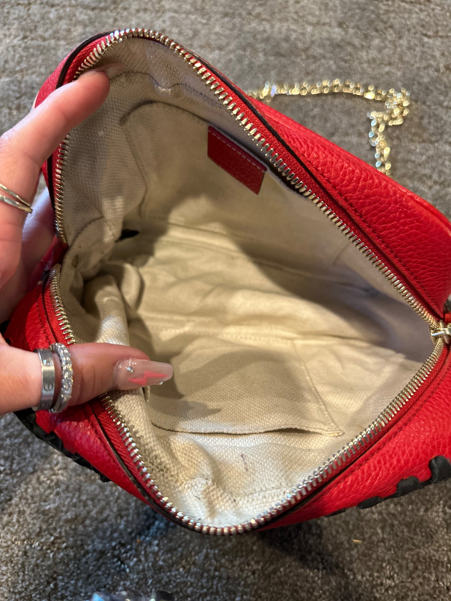 Red GUCCI Crossbody!