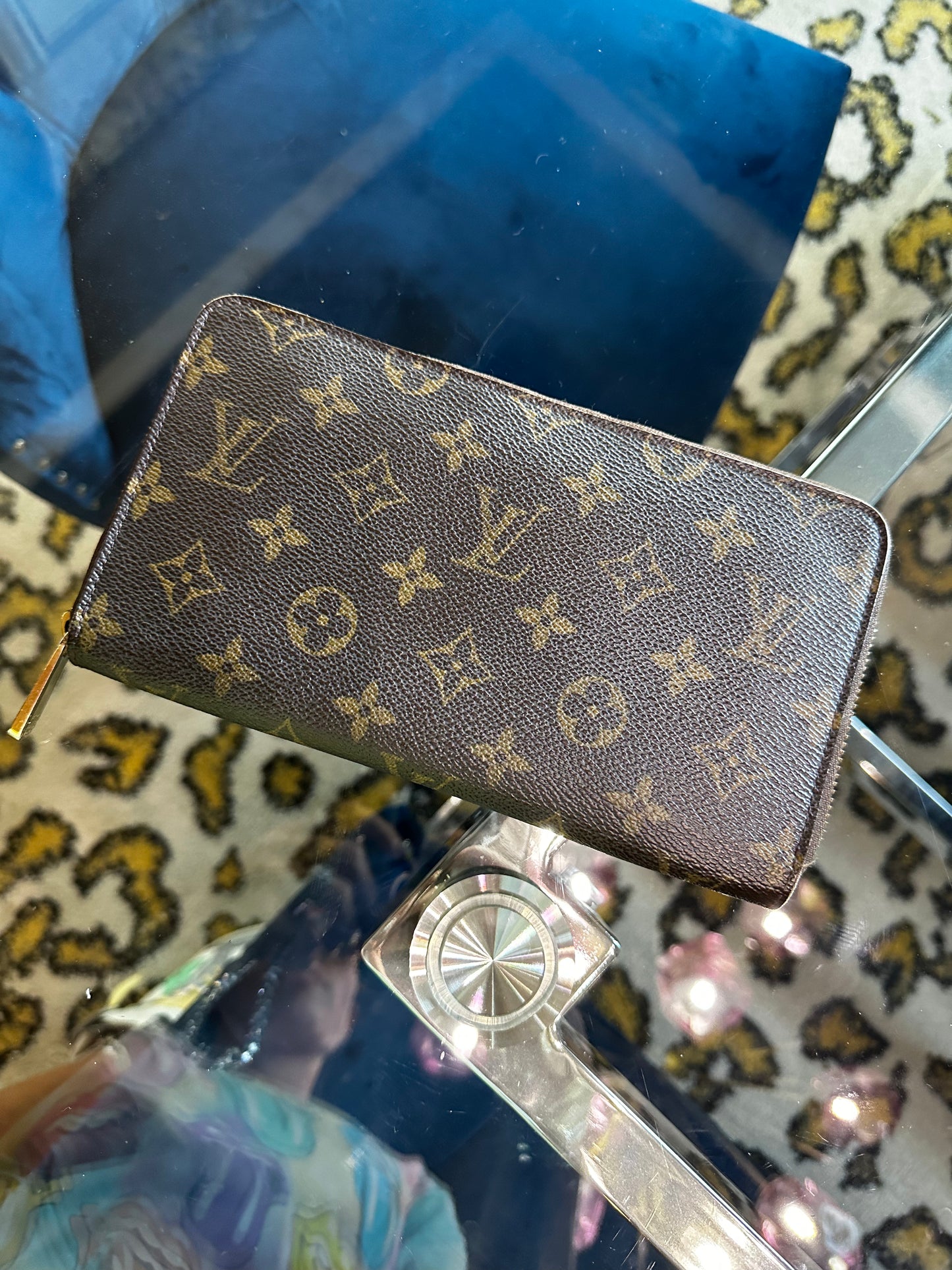 Zippy Oversized wallet!