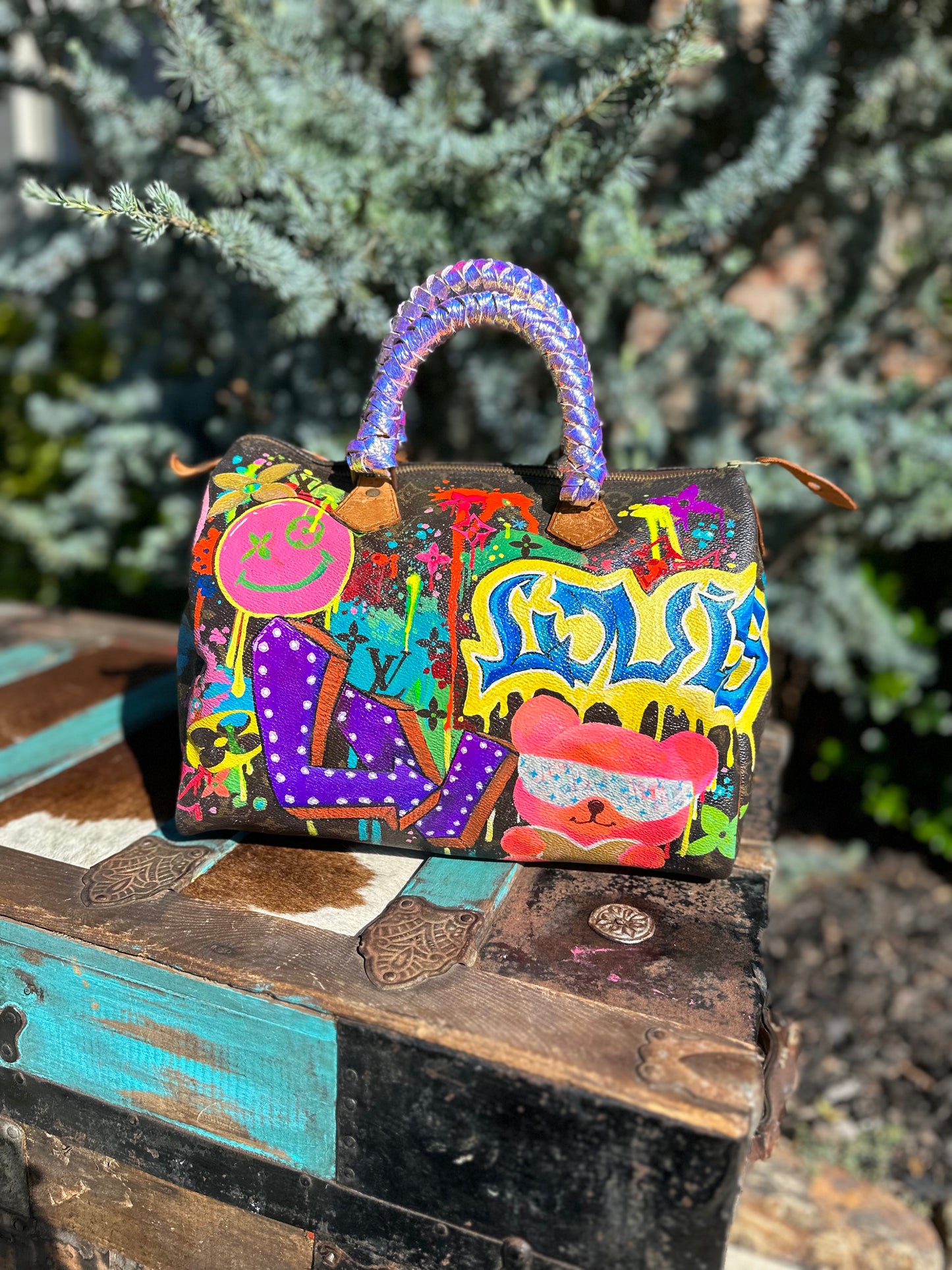 Custom painted Boston 30 Bagš¤