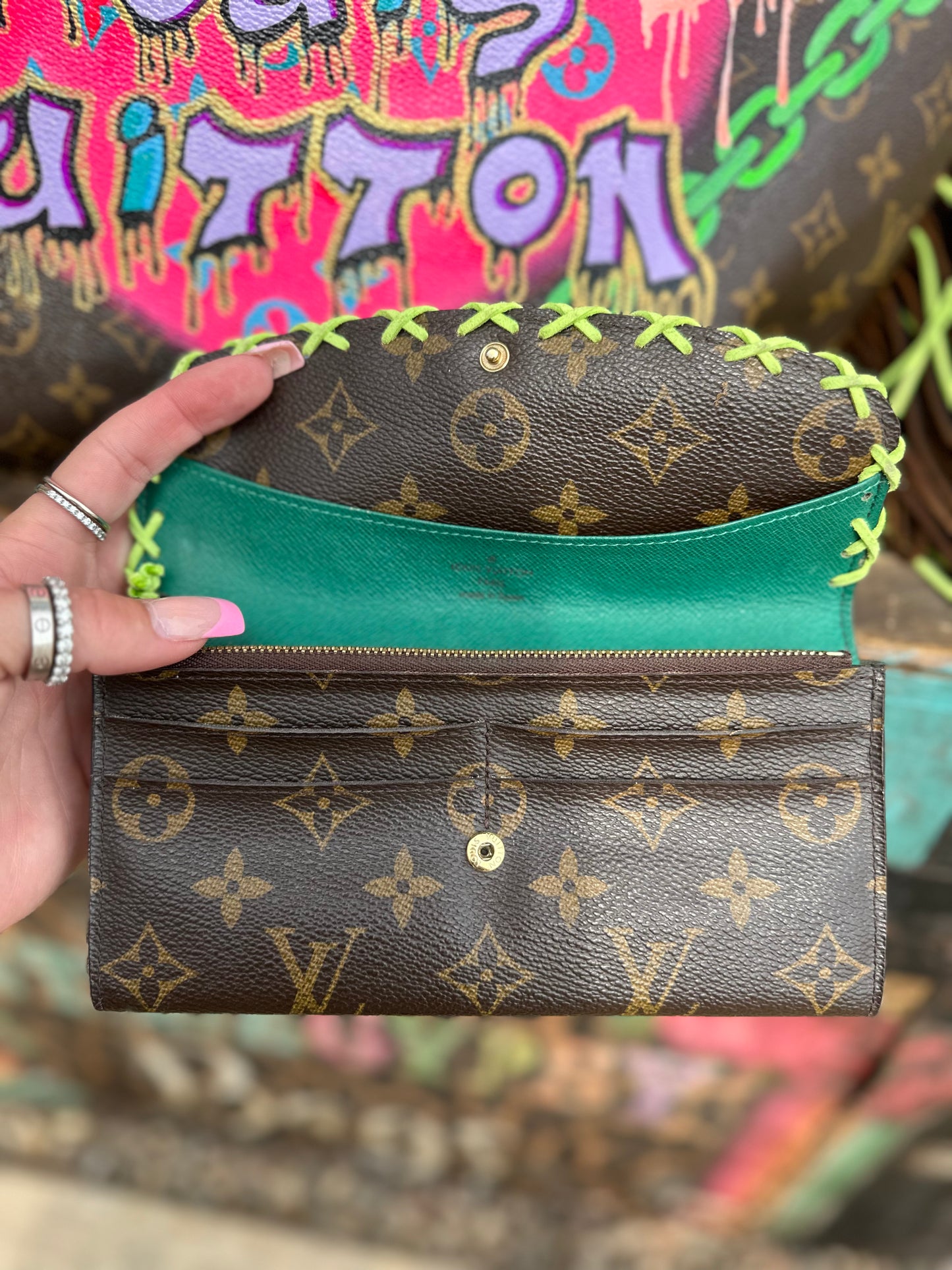 The Dallas MM & Matching Wallet!