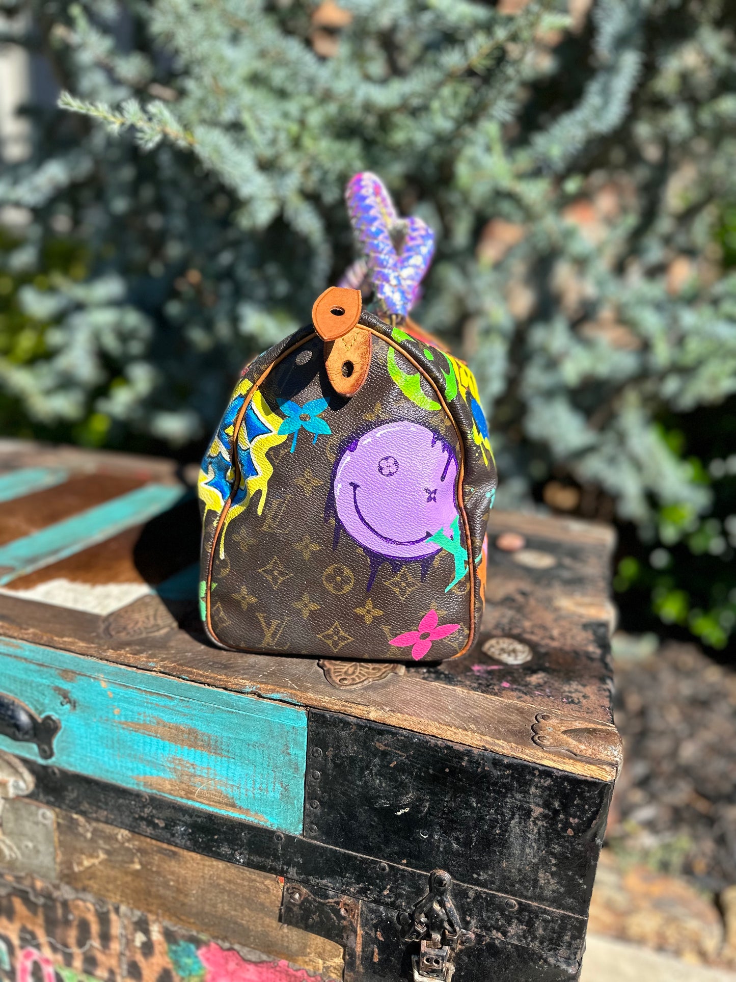 Custom painted Boston 30 Bagš¤