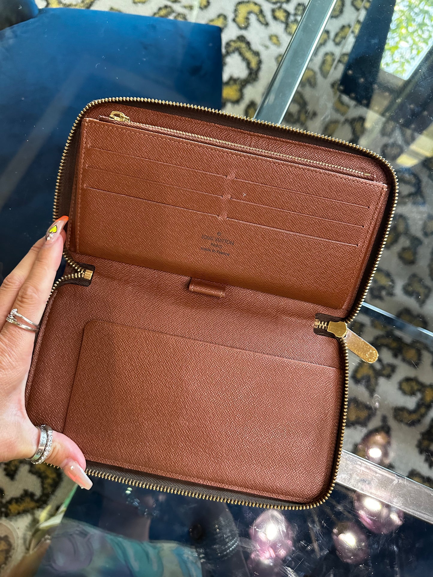 Zippy Oversized wallet!