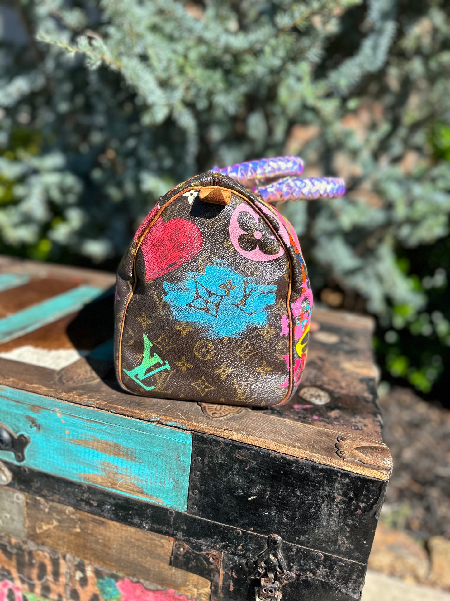 Custom painted Boston 30 Bagš¤
