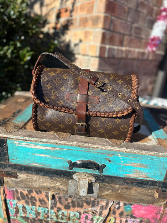 The Legendary | Crossbody