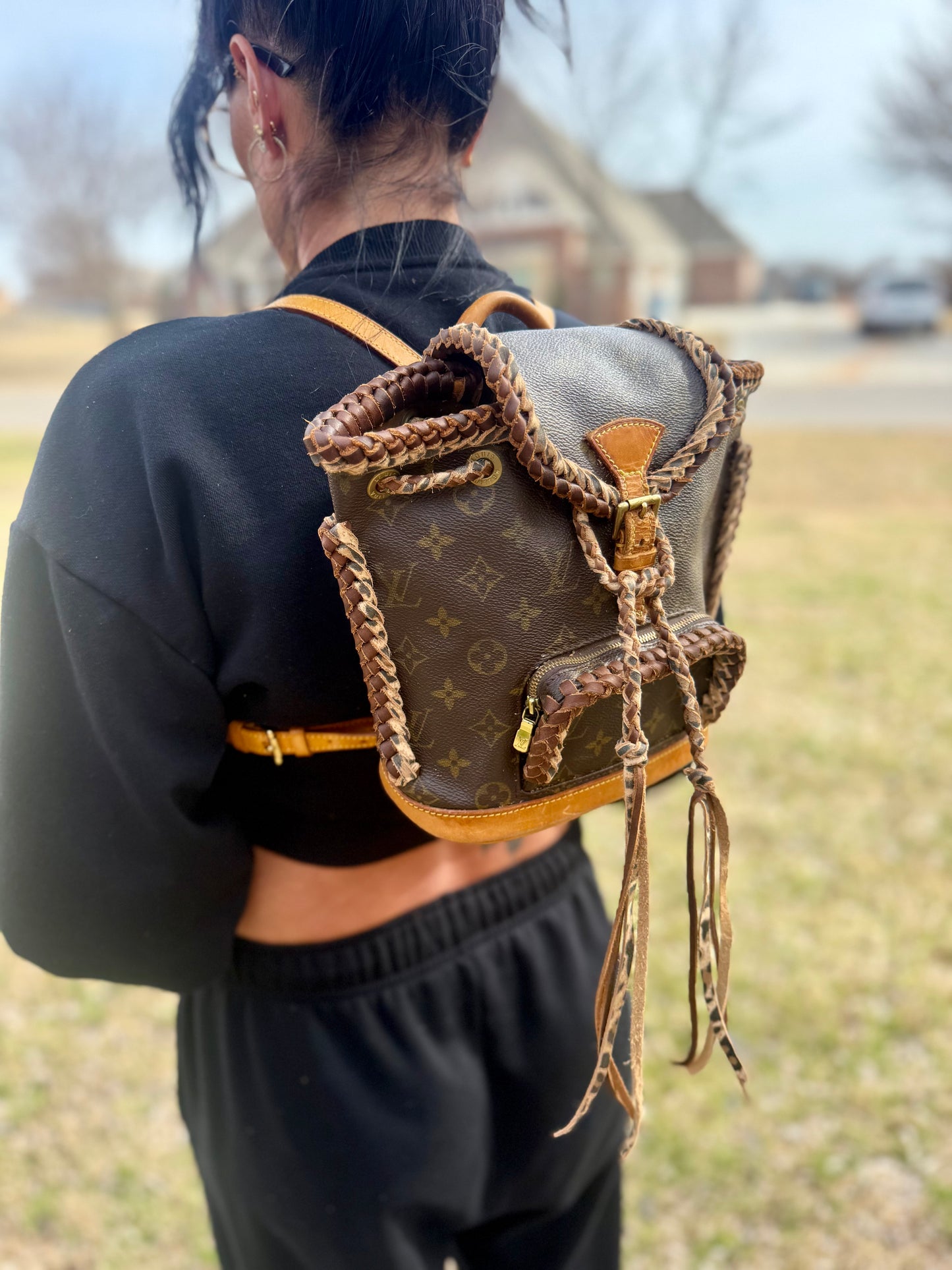 Backpack PM •