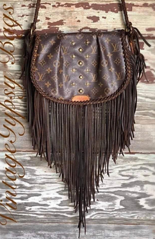 Beautiful Oasis Crossbody!!