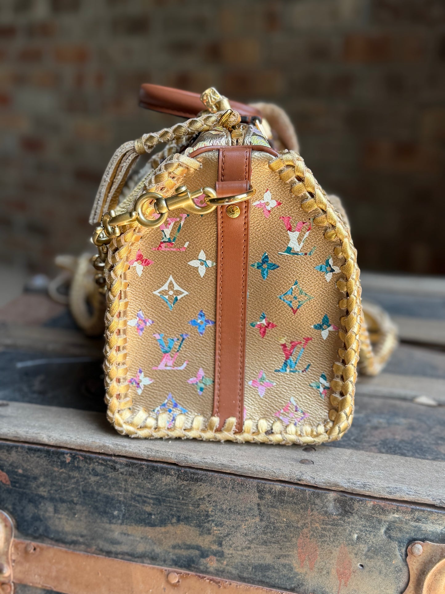LIMITED EDITION 🌼 Metallic Monogram Garden Speedy 25!