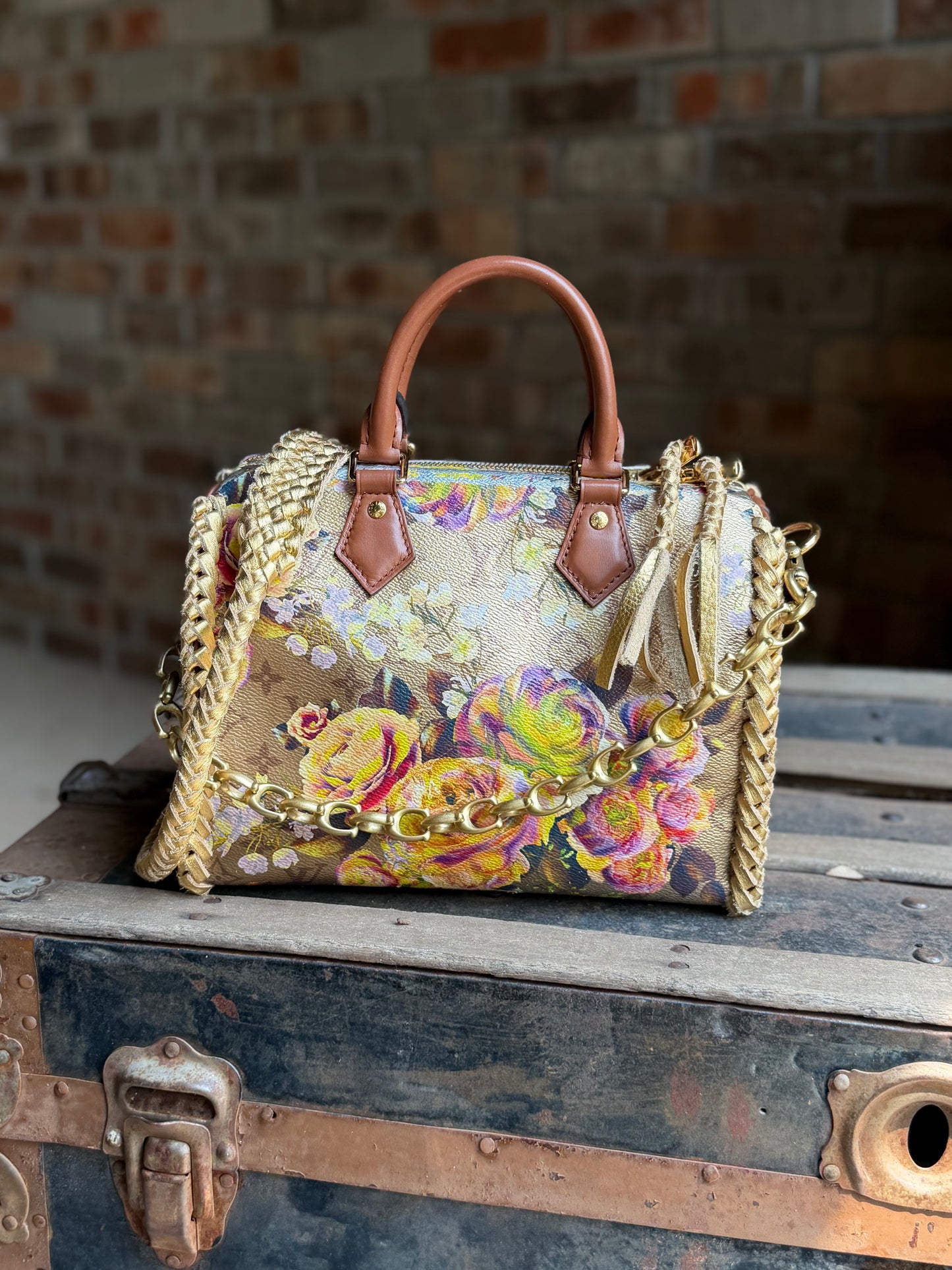 LIMITED EDITION 🌼 Metallic Monogram Garden Speedy 25!