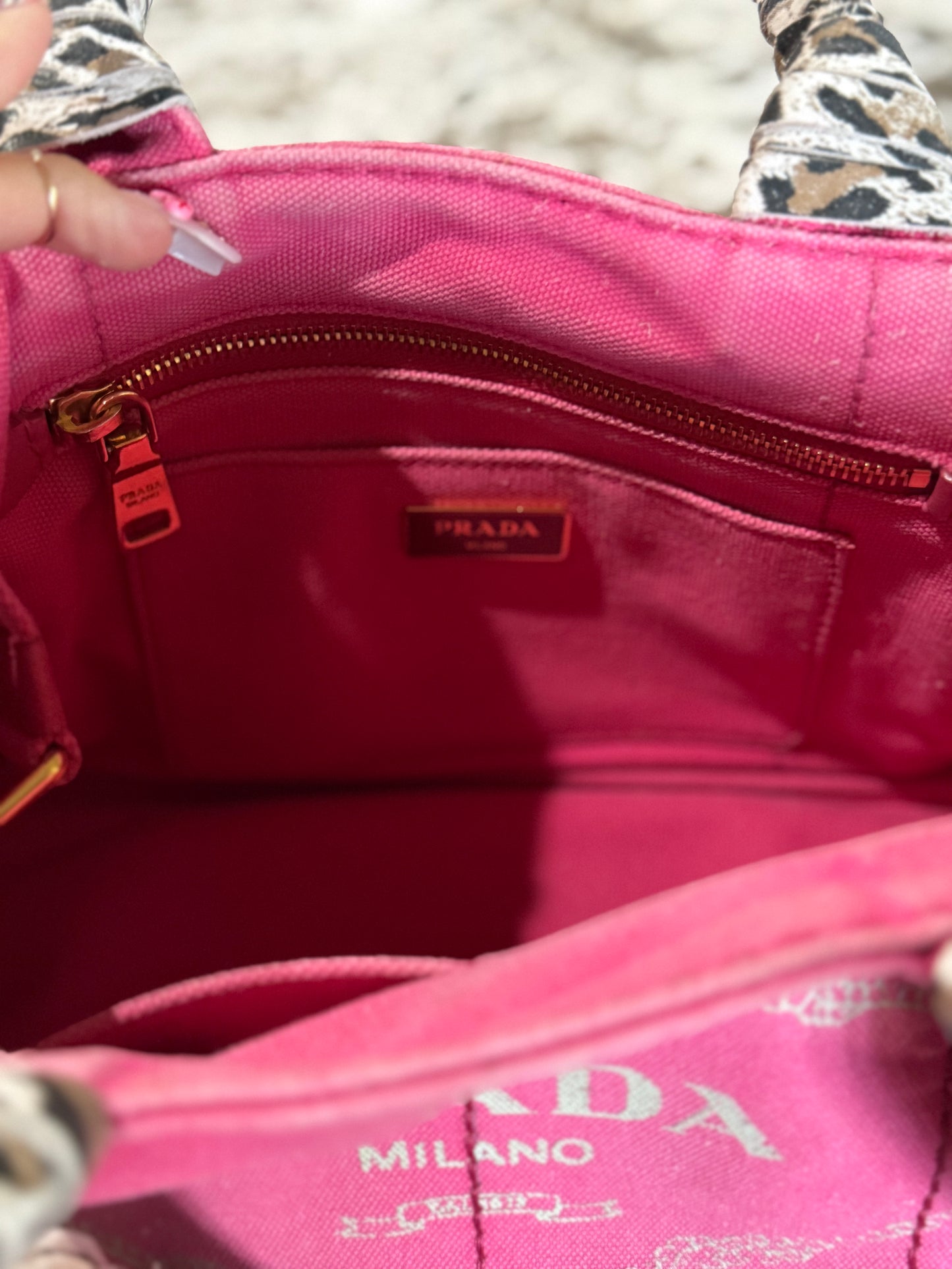PRADA Pink 💖💐💕