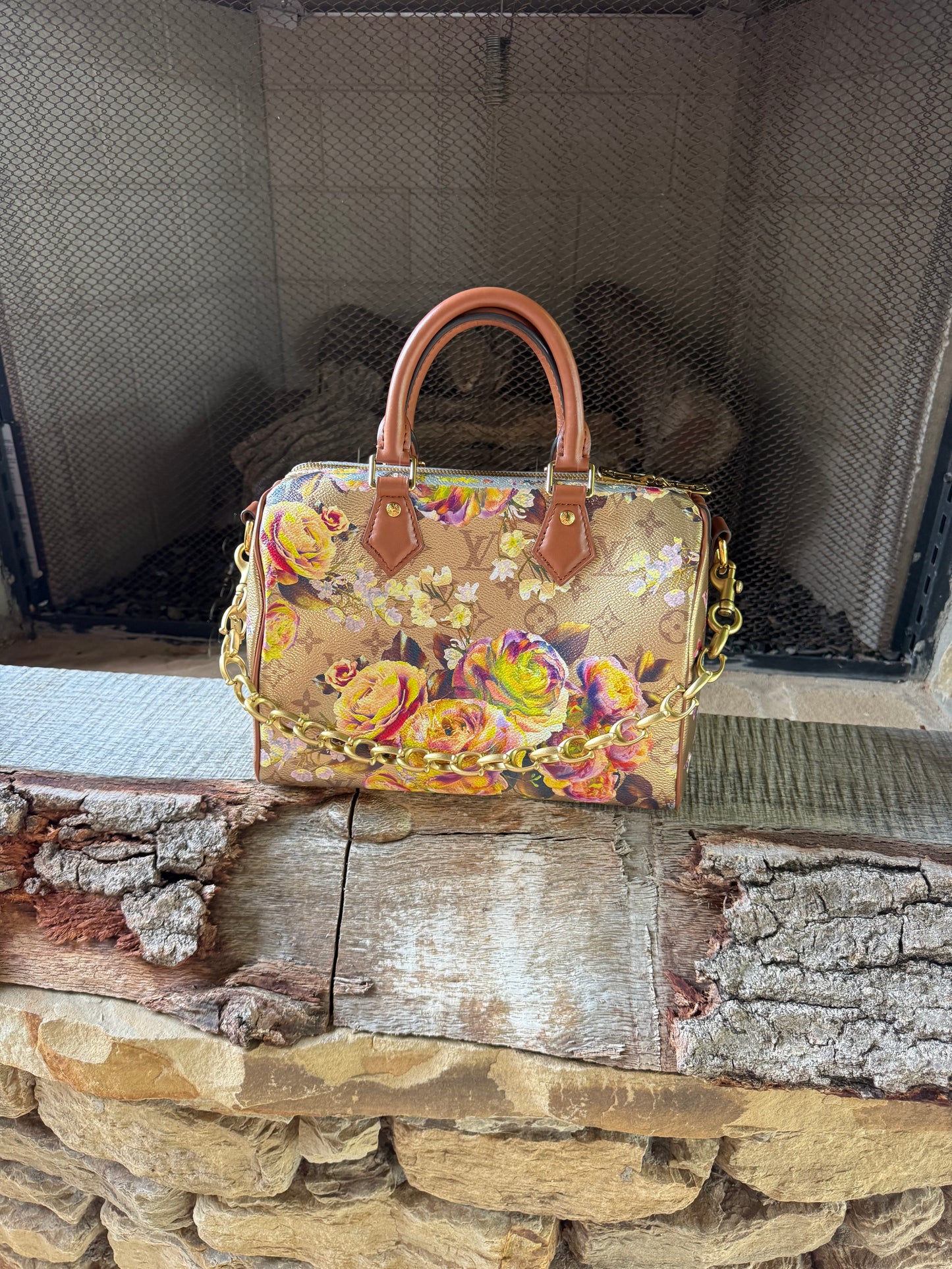 LIMITED EDITION 🌼 Metallic Monogram Garden Speedy 25!