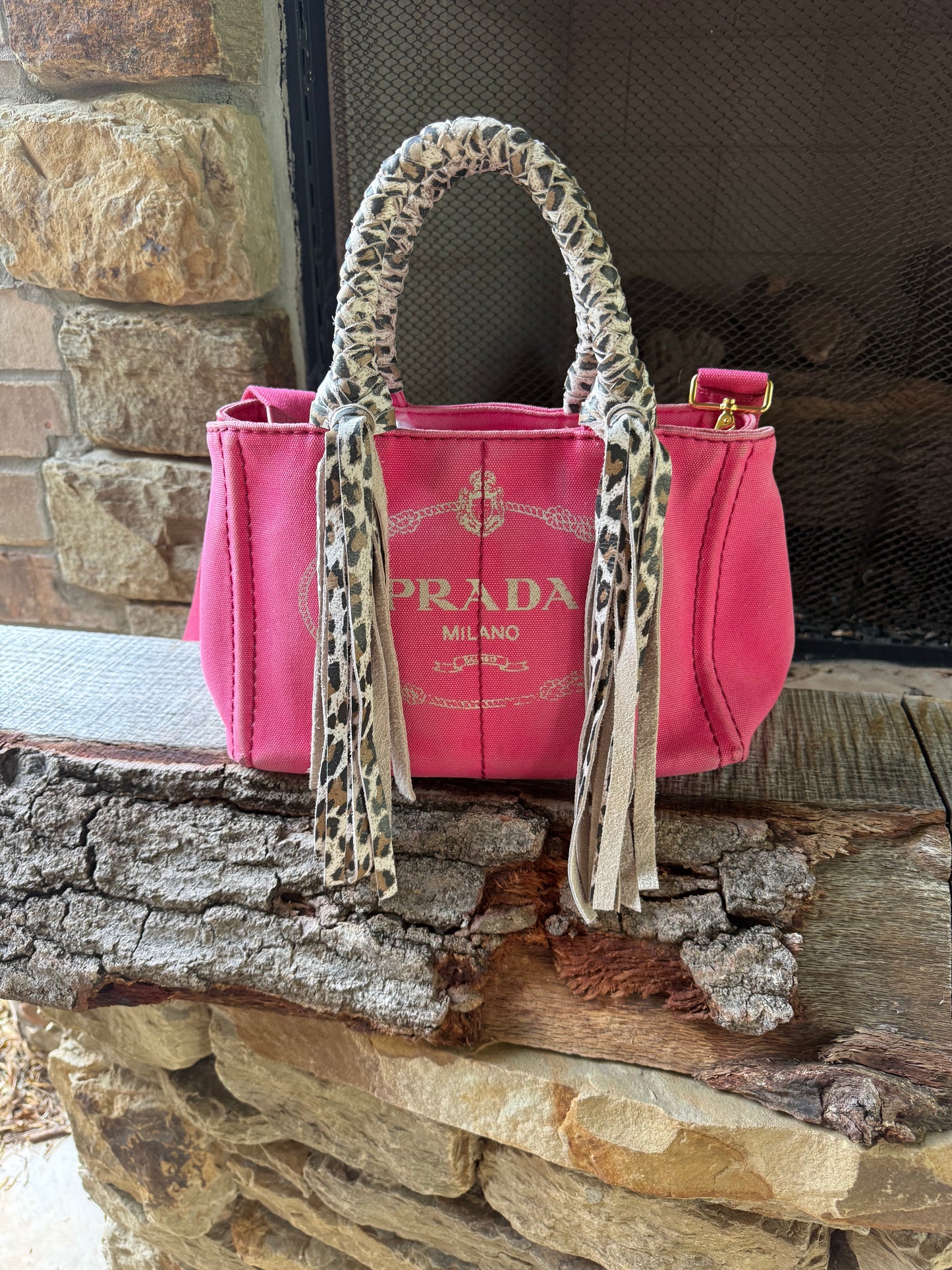PRADA Pink 💖💐💕
