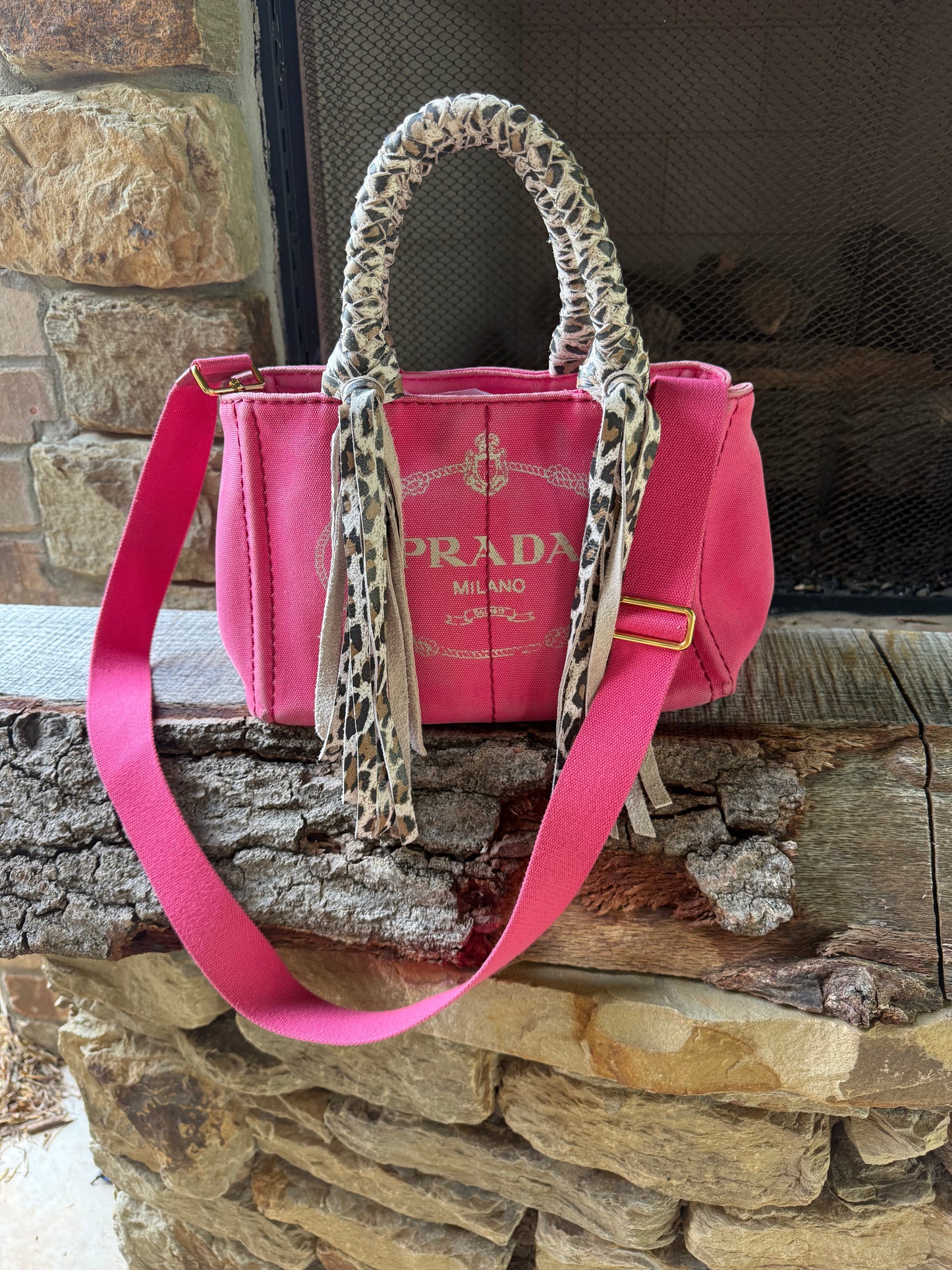 PRADA Pink 💖💐💕