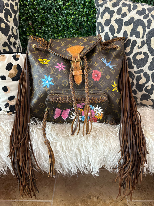 Backpack GM! 🦋💥